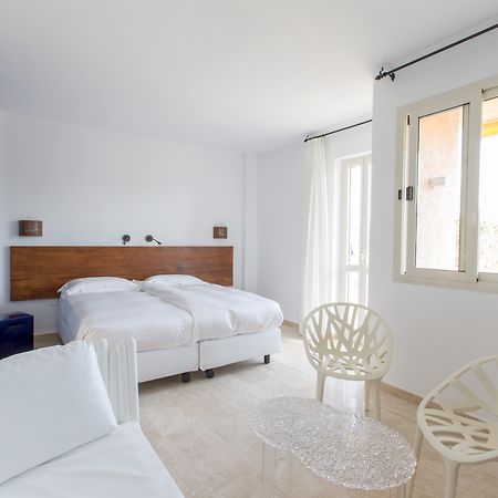 Tirreno Resort Cala Liberotto Kültér fotó