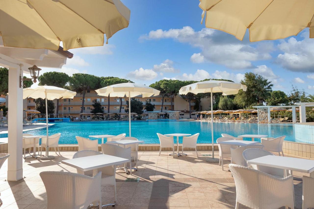 Tirreno Resort Cala Liberotto Kültér fotó