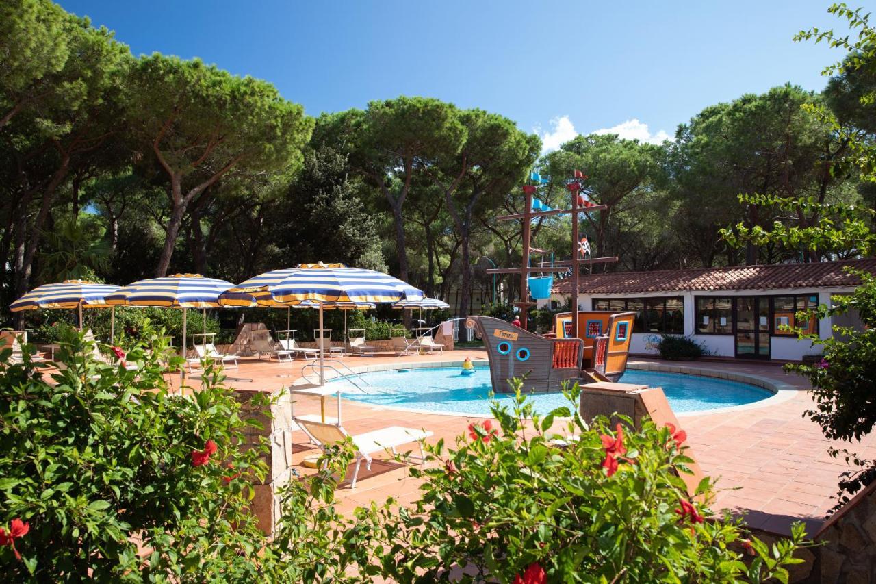 Tirreno Resort Cala Liberotto Kültér fotó